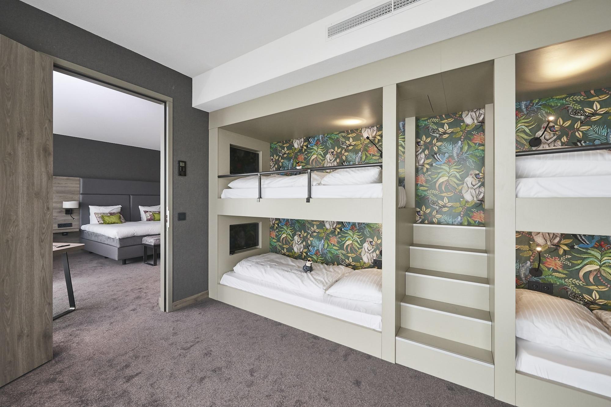 Van Der Valk Hotel ลีวาร์เดิน ภายนอก รูปภาพ