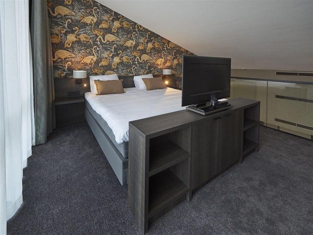 Van Der Valk Hotel ลีวาร์เดิน ภายนอก รูปภาพ
